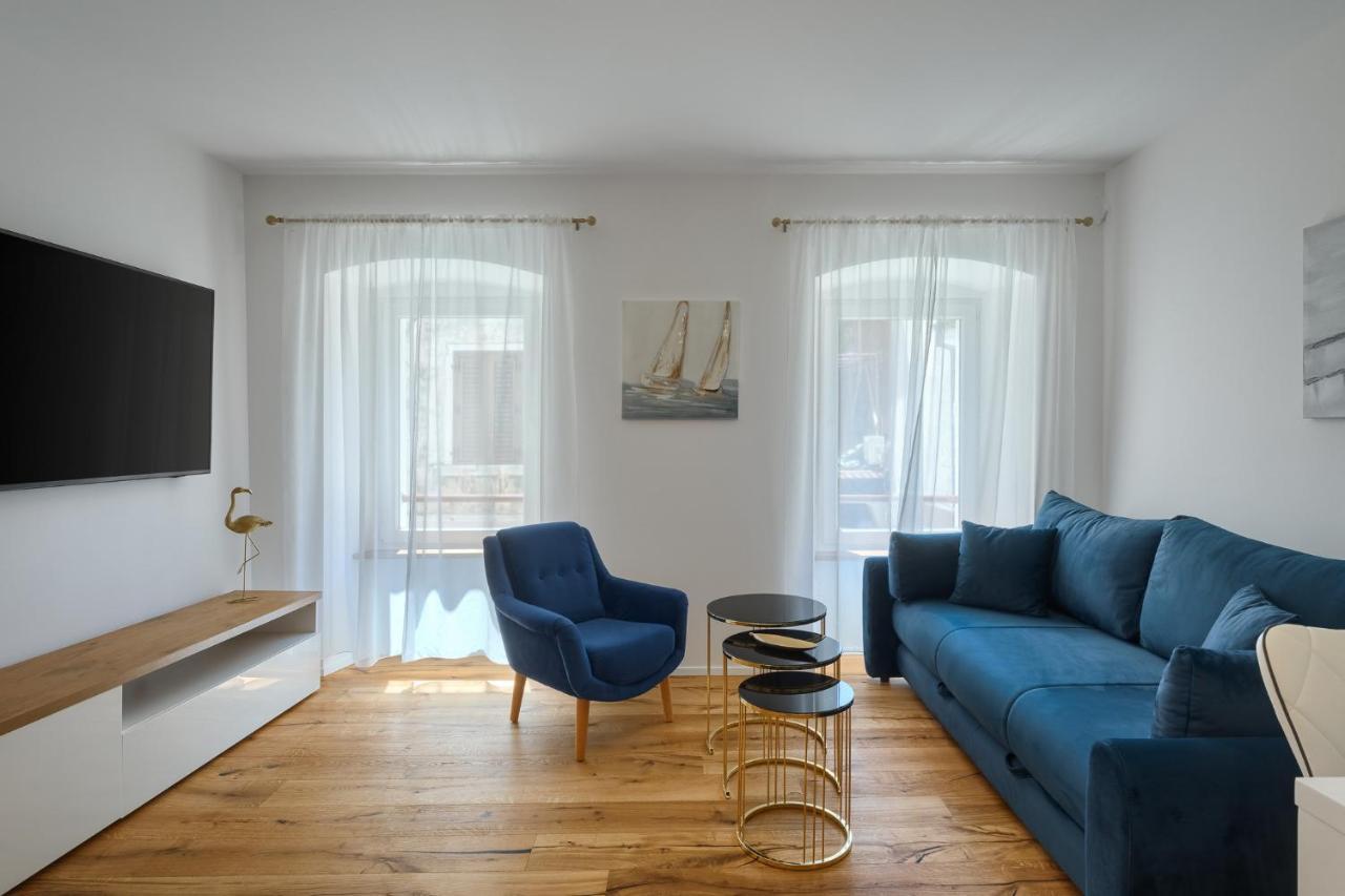 Deluxe Apartment Antonija Porec Esterno foto
