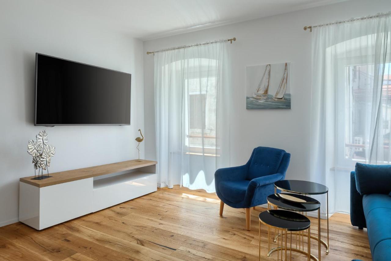 Deluxe Apartment Antonija Porec Esterno foto