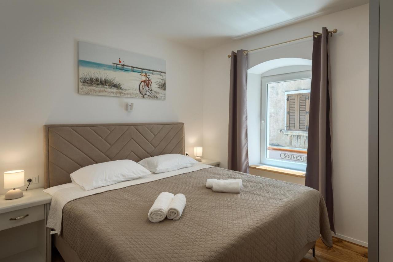 Deluxe Apartment Antonija Porec Esterno foto